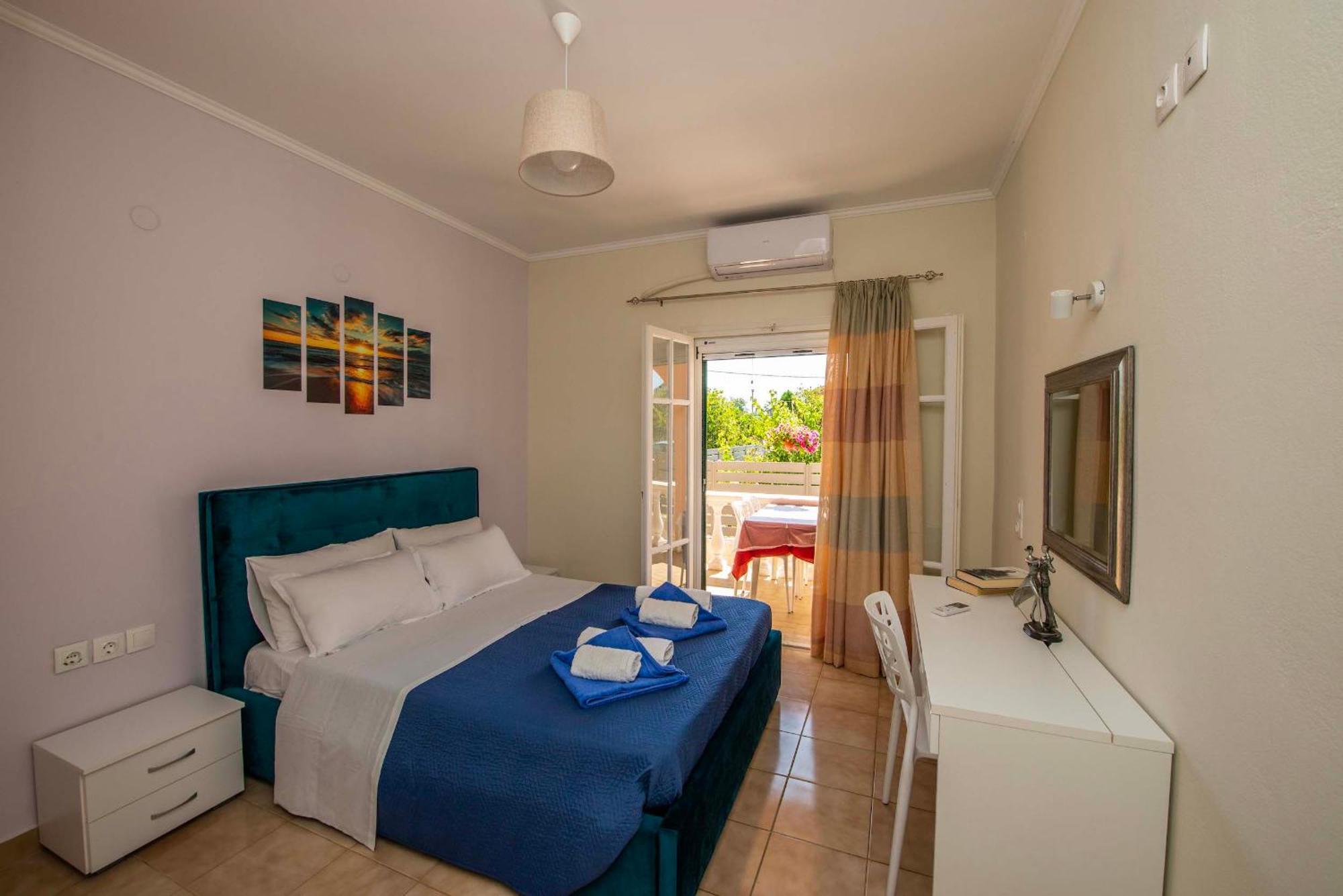 Zoe Boutique Apartment Acharavi  Ngoại thất bức ảnh
